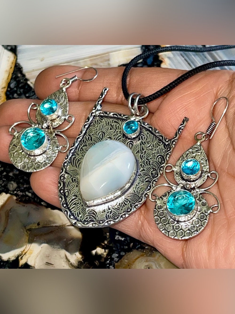 Caribbean Larimar & Glass Beads Pendant & Earrings